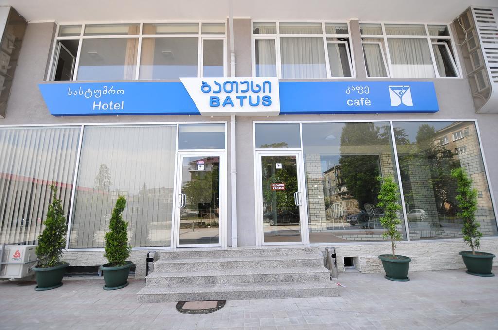 巴统 Batus酒店 外观 照片