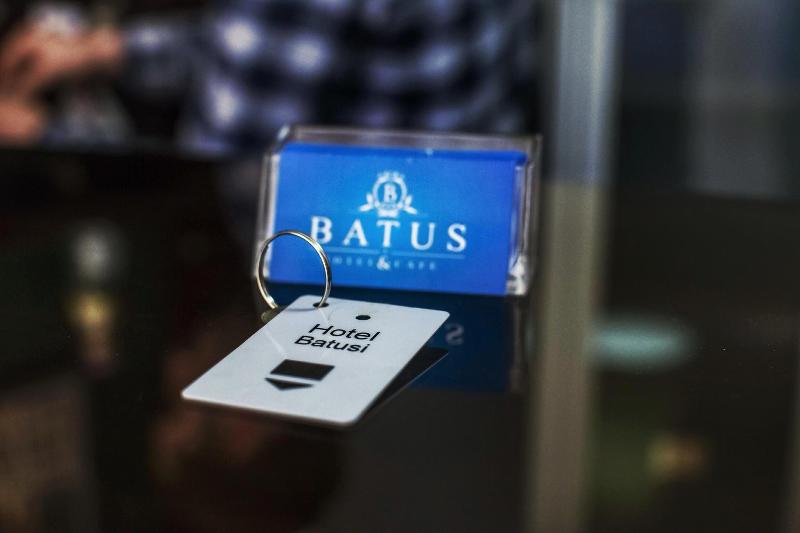 巴统 Batus酒店 外观 照片