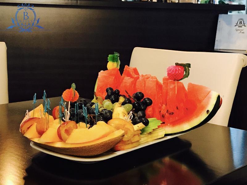 巴统 Batus酒店 外观 照片